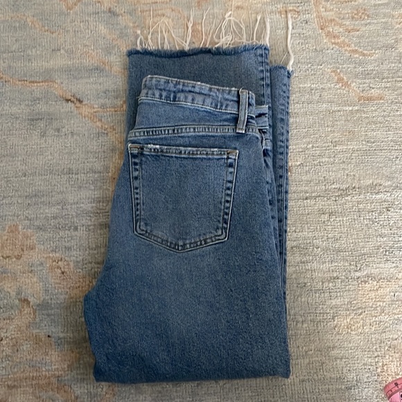 Zara Raw Hem Jeans - Picture 5 of 5